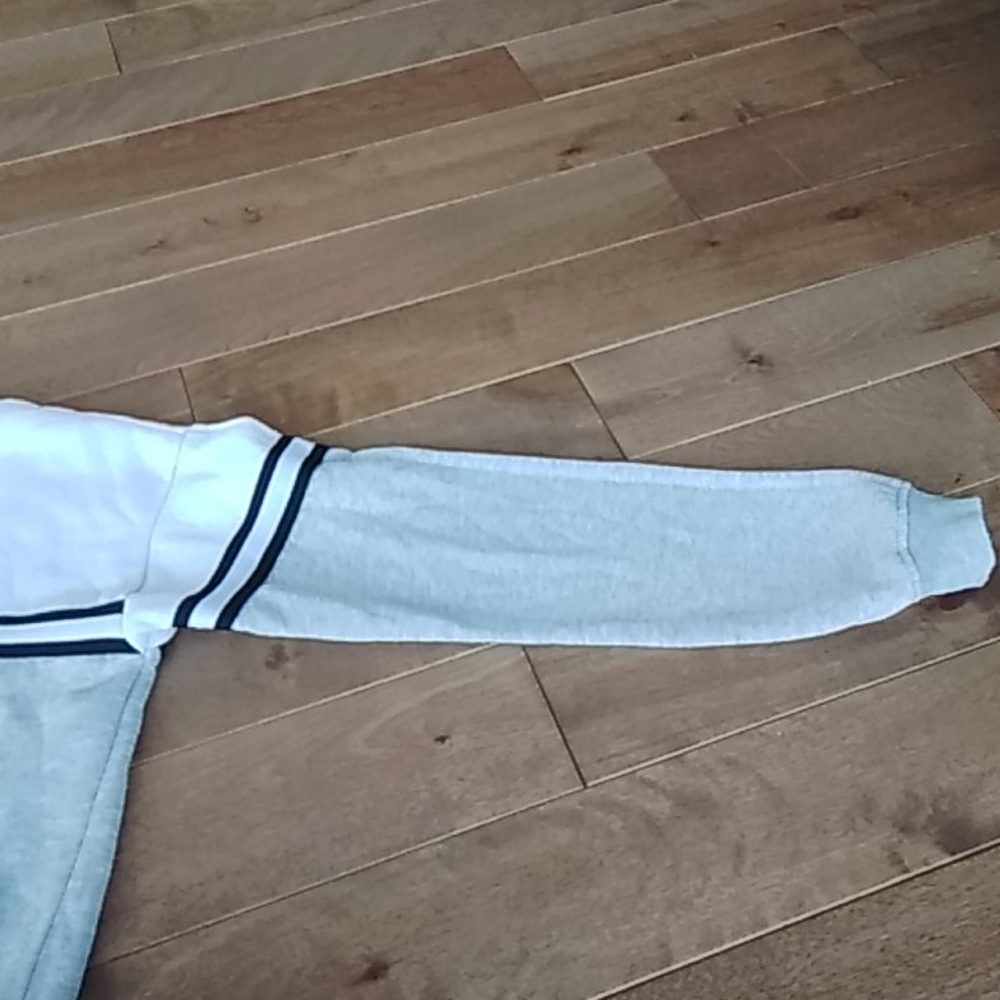 Long sleeve - Picture 2 of 3
